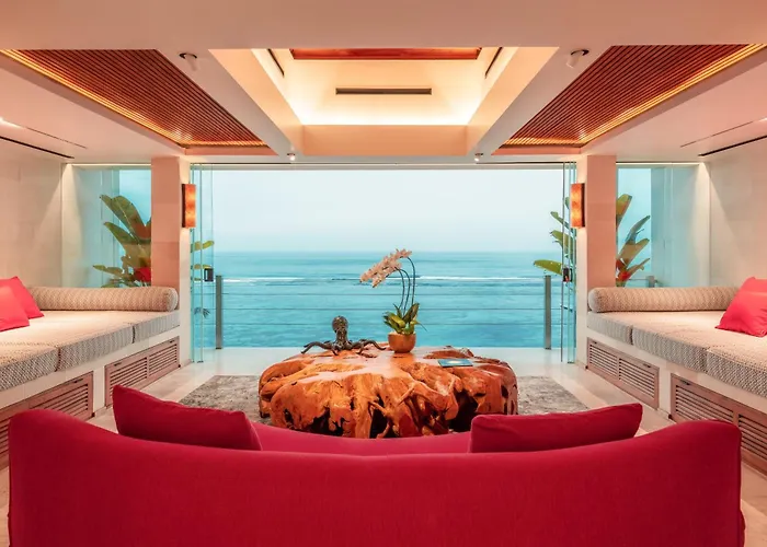 Melloni Cliff Castle Villa Nusa Dua (Bali)