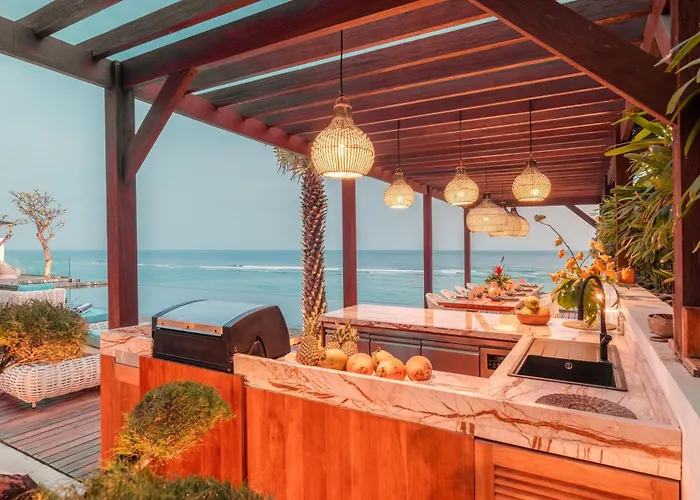 Villa Melloni Cliff Castle Nusa Dua (Bali)